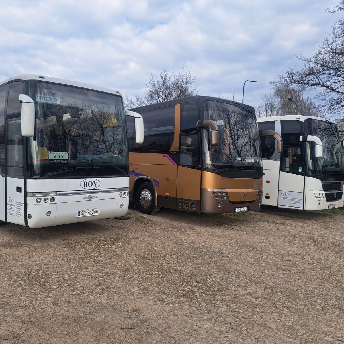 autobusy - wycieczki szkolne